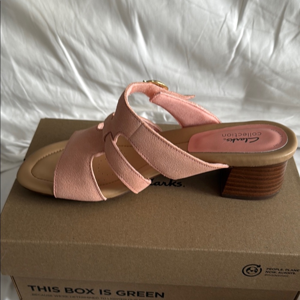 Clarks Pink and Tan Sandals with Buckle Closures New in Box - Picture 5 of 14